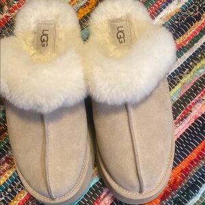 UGG Cream Slippers with Plush Trim